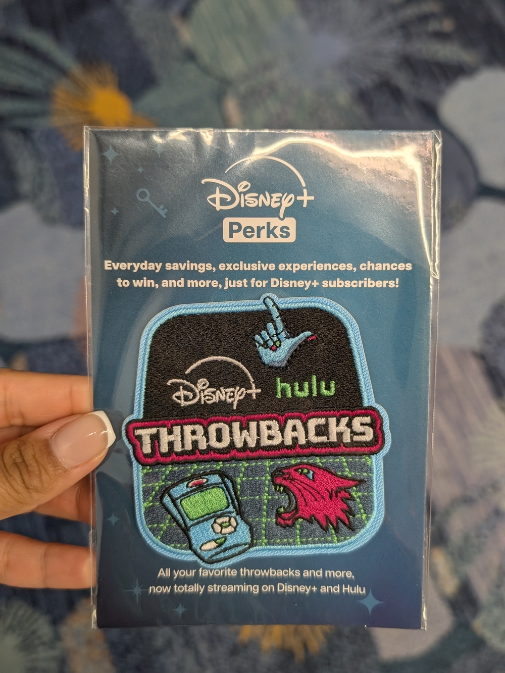 EXCLUSIVE D23 Disney Perks Throwbacks Patch - Picture 1 of 1